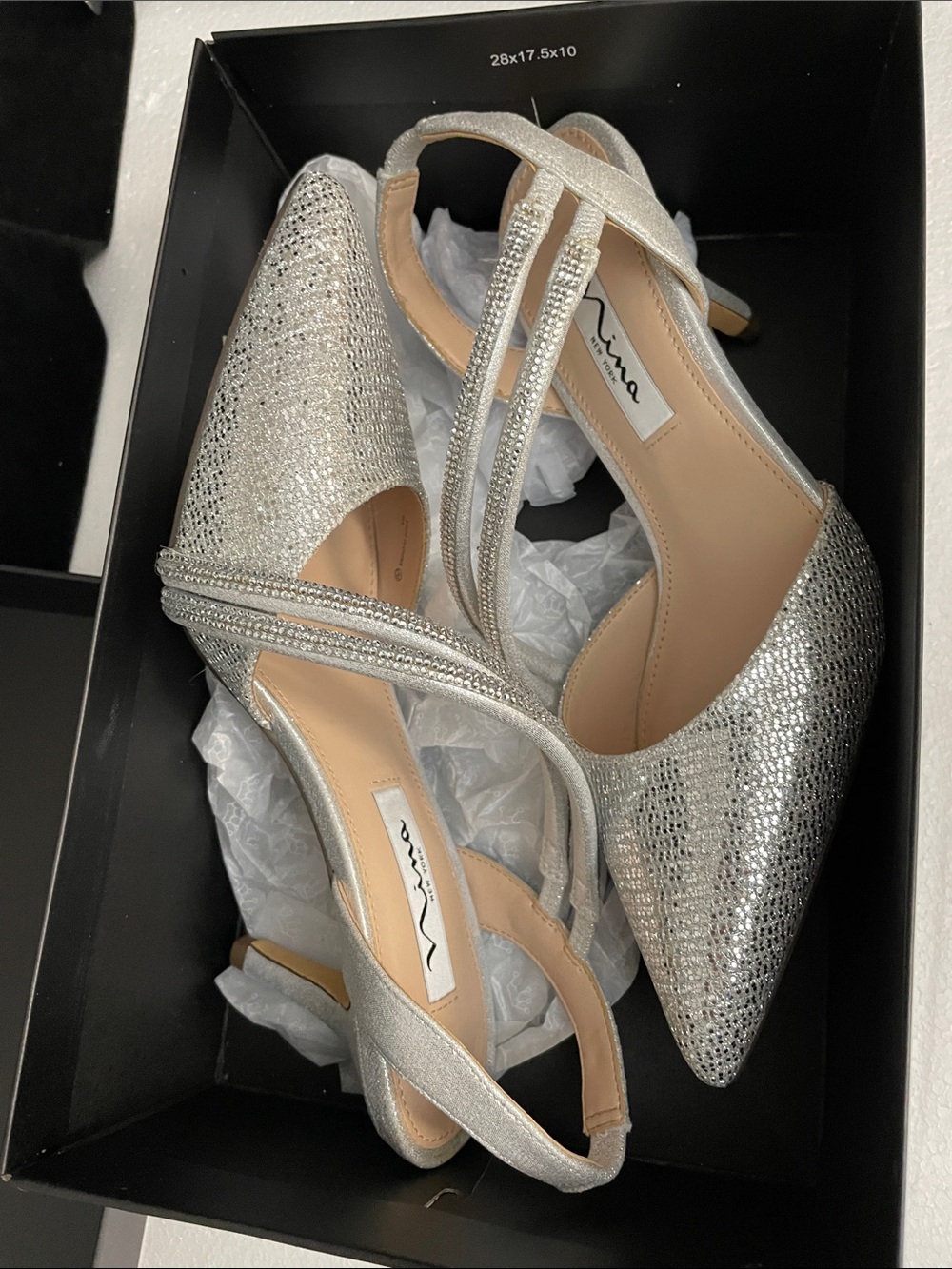 Women’s silver NINA pumps with asymmetrical crystal-straps heel shoes Sz 6.5